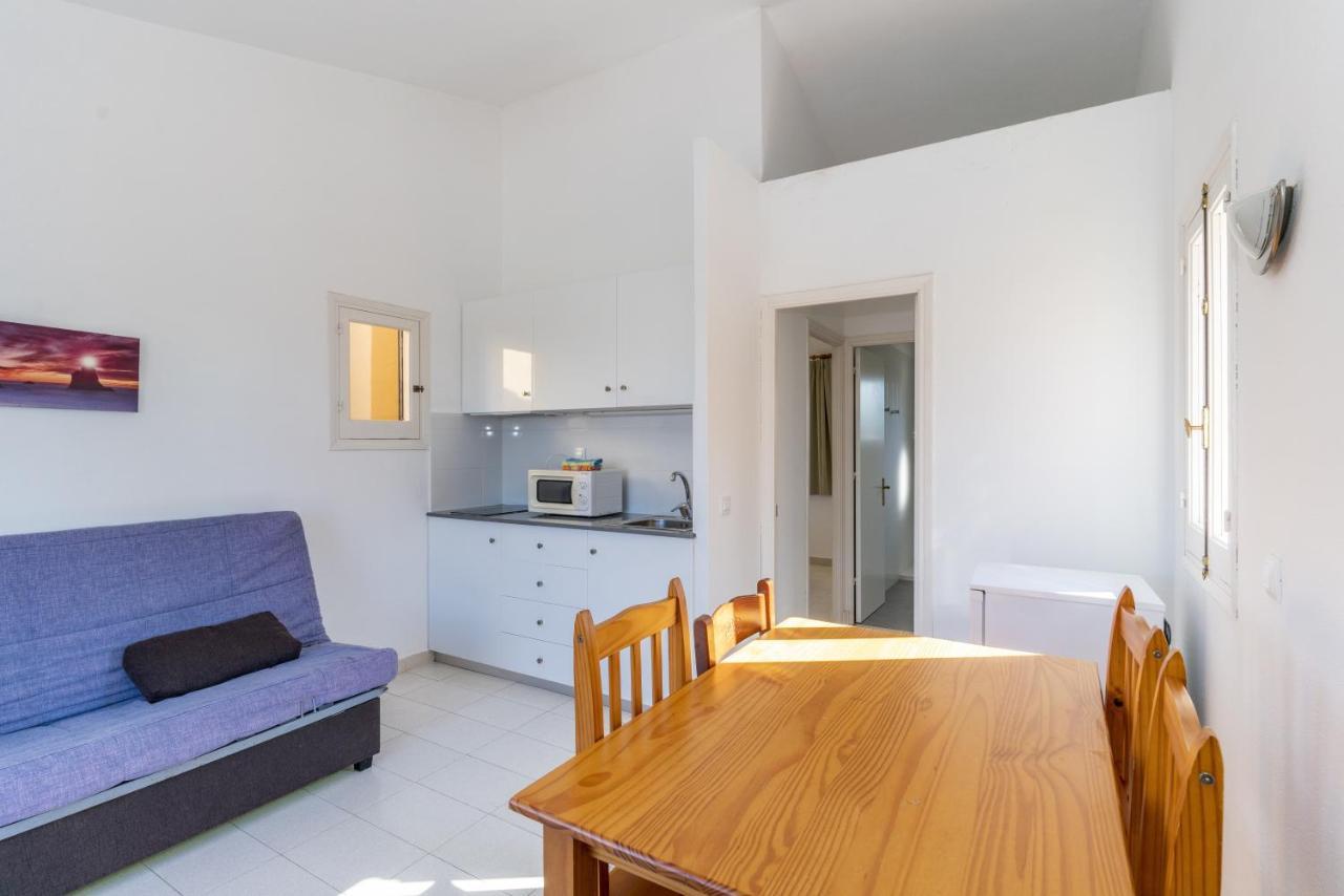 Apartamentos Ses Anneres Cala'N Blanes (Menorca) Exterior foto
