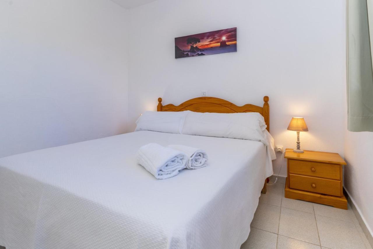 Apartamentos Ses Anneres Cala'N Blanes (Menorca) Exterior foto